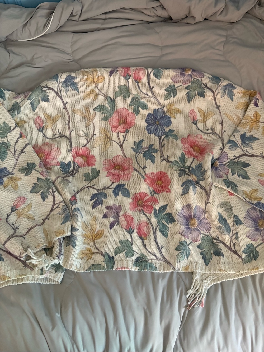 POL Open Front Floral Knit Fringe Cardigan Large Flowers Coquette Girl Feminine - Picture 6 of 8